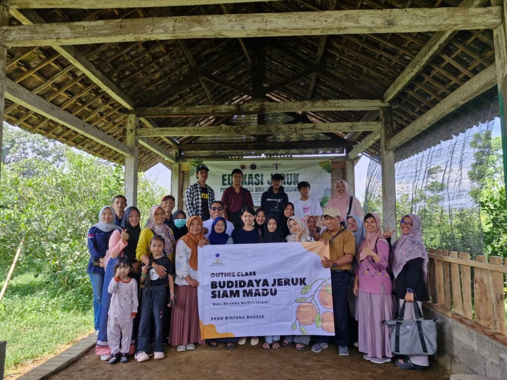 Kegiatan Outing Class PKBM Bintang Bangsa Budidaya Jeruk SIAM MADU di Kec. Poncokusumo